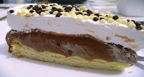 Torta Doce de 3 Camadas