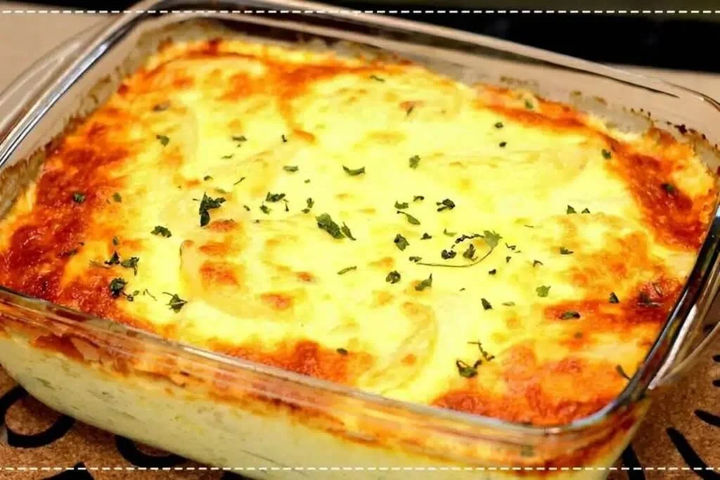 Batata gratinada no forno simples e prática